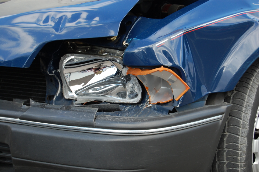 Front end of a written off blue car